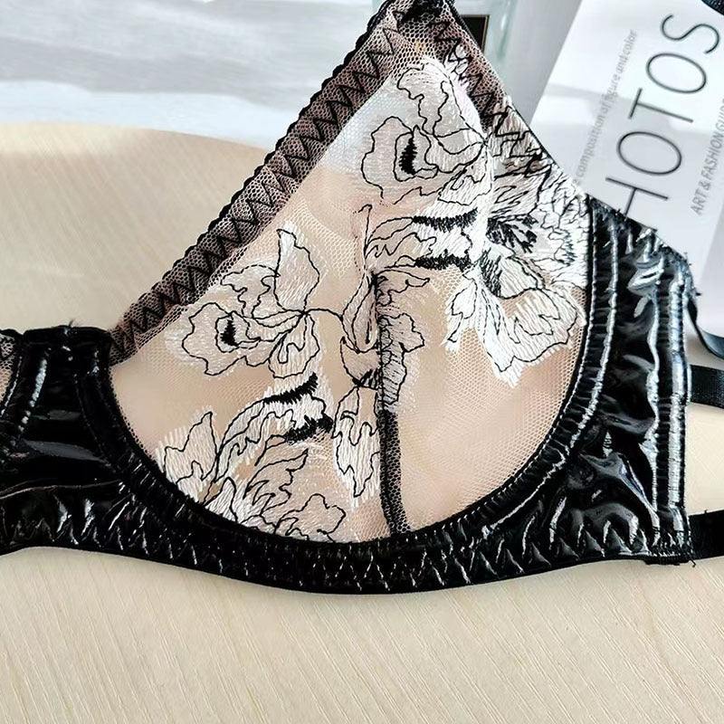 Seductive Embroidered Lace Leather Black Bra Garter Three-piece Set